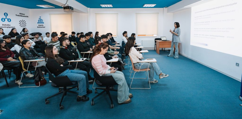 AzTU-da İRİA-nın təşəbbüsü ilə Açıq Məlumatlar (Open Data) mövzusunda təlim keçirilib