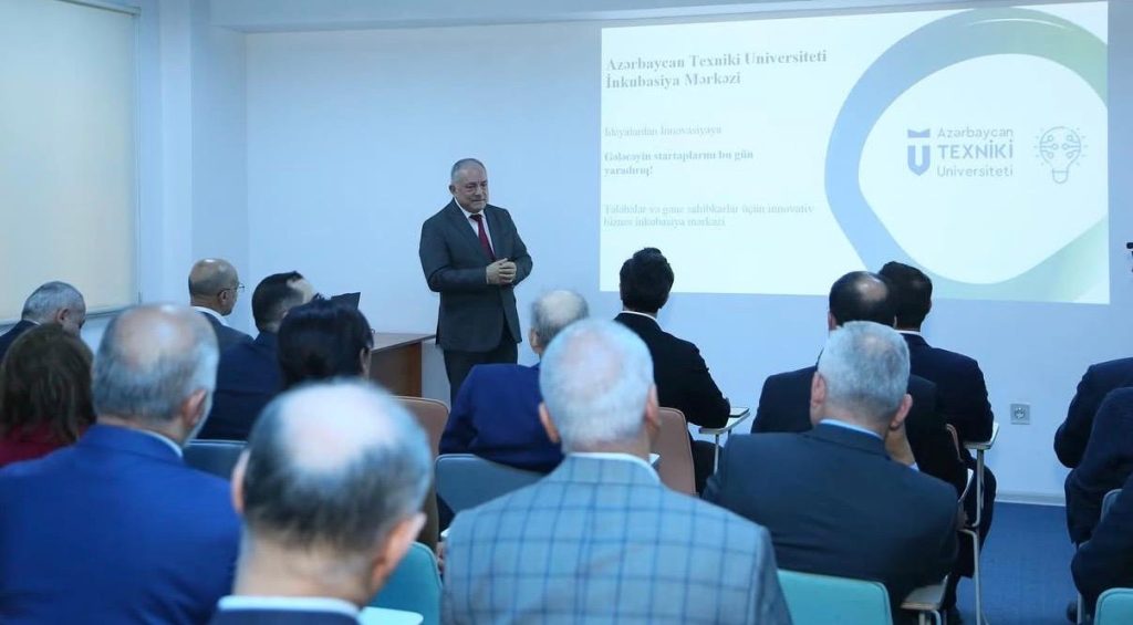 AzTU-da İnkubasiya Mərkəzinin açılışı olub